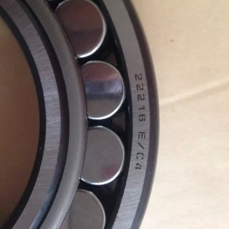 22216EK/C3 SKF Spherical Roller Bearing