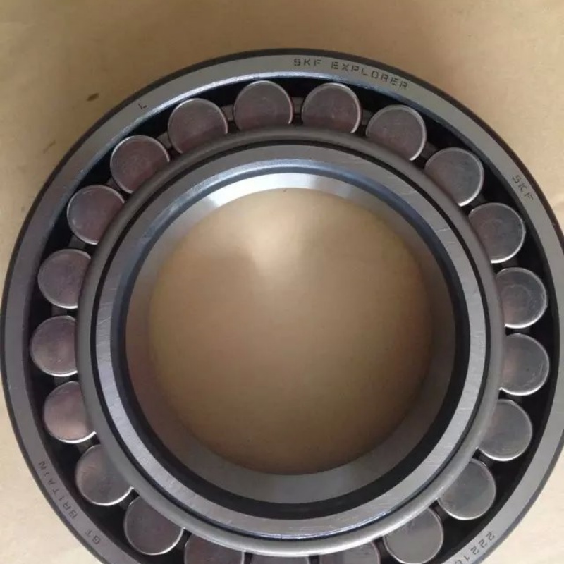 22216EK/C3 SKF Spherical Roller Bearing